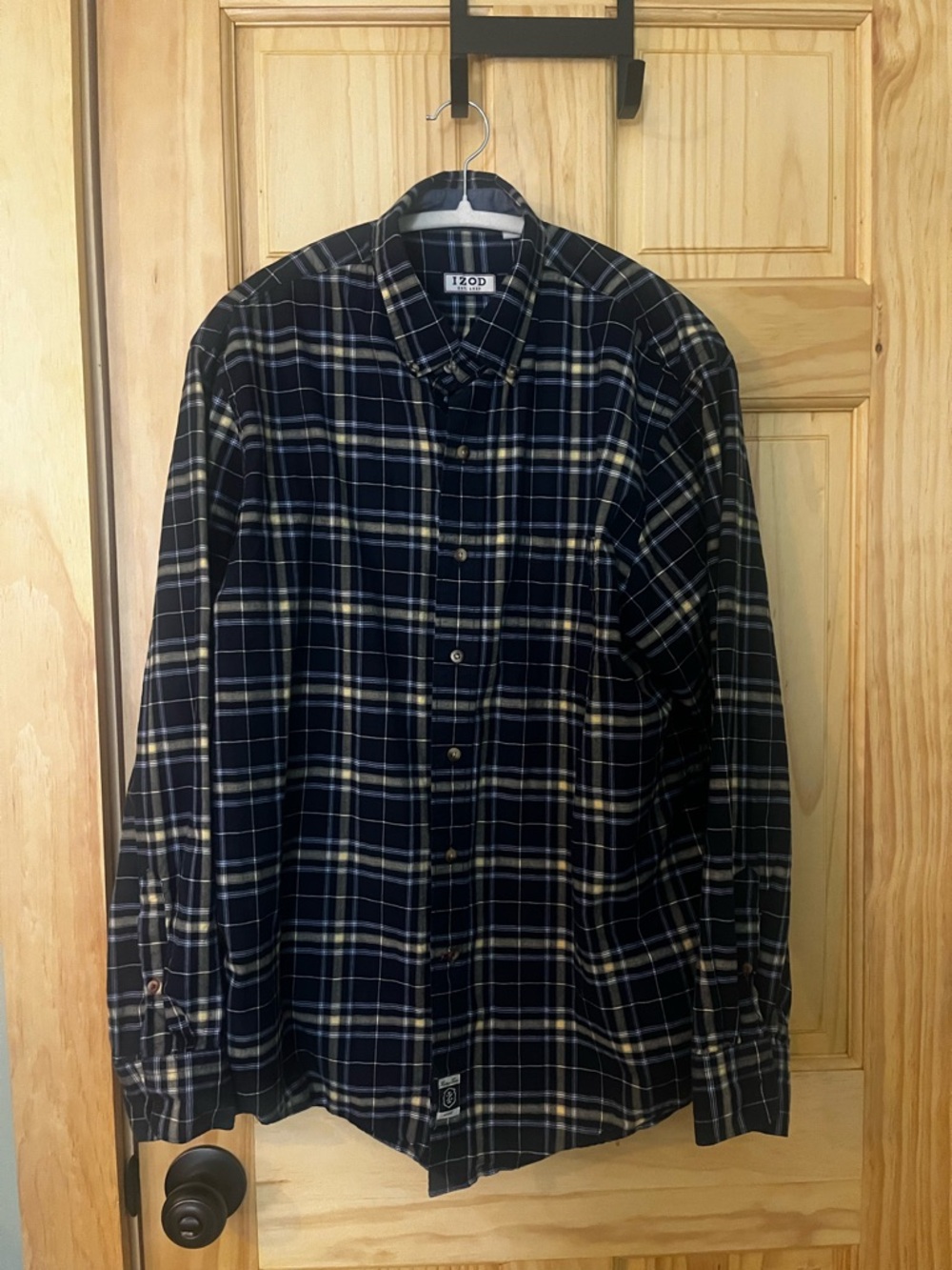 IZOD Men’s Navy yellow Plaid Button-Down Shirts sz Large